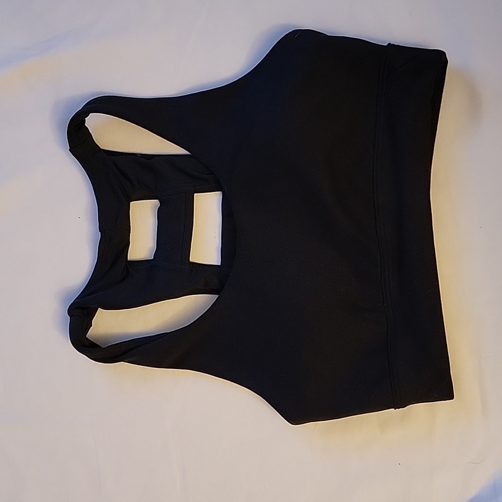 Gilly Hicks Sports Bra